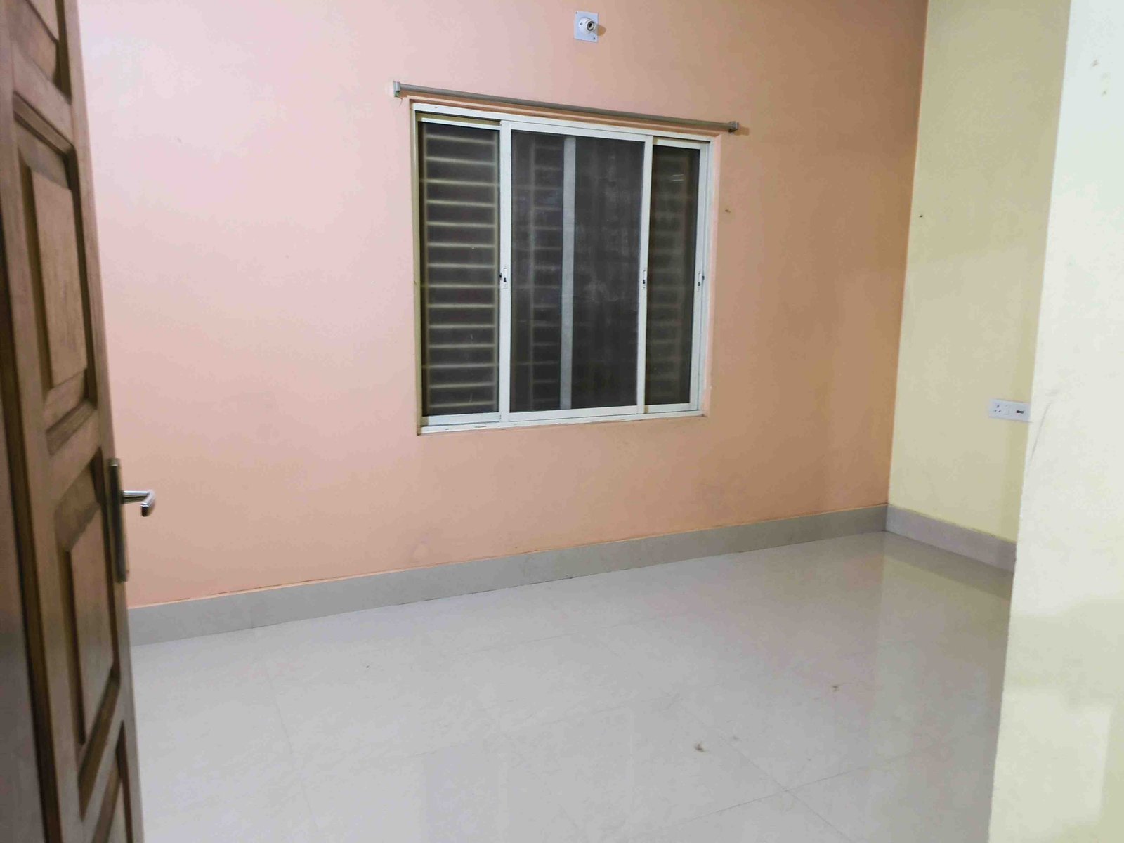 2bhk-house-for-rent-in-niliabagh-balasore-9348165224