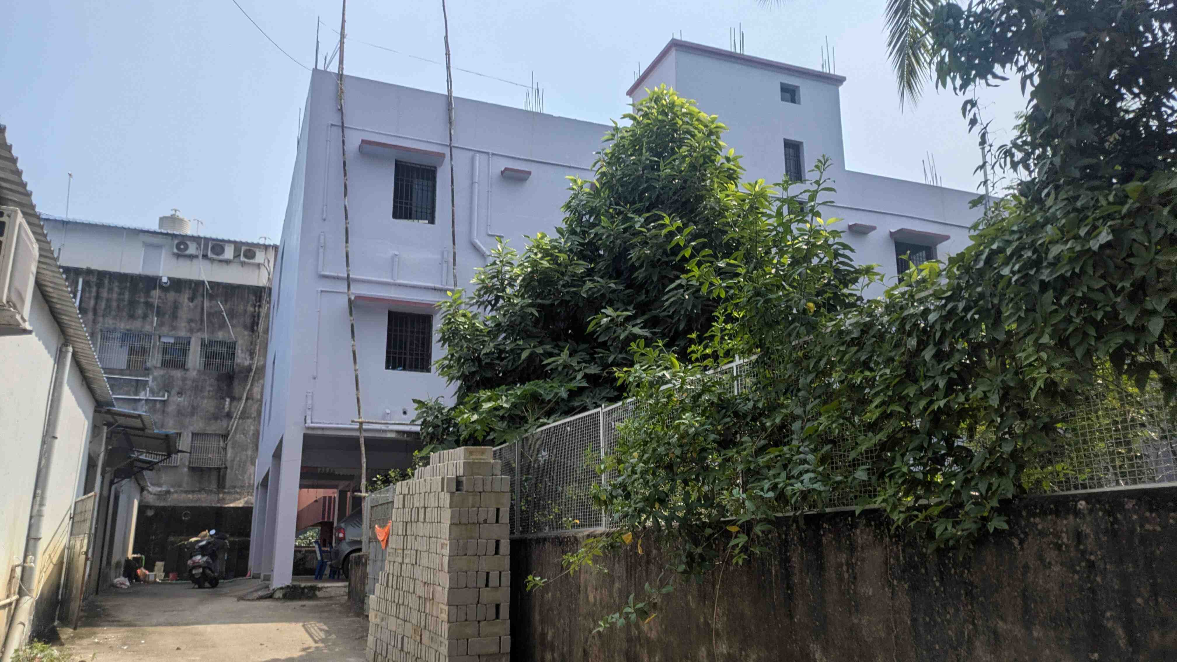 Building/ House/ Duplex